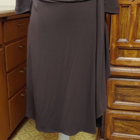 BCBGMaxAzria Low Cut Dress S - Picture 4 of 10